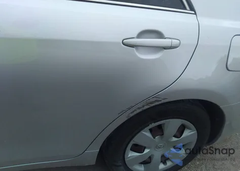 2009 Toyota Camry Hybrid z USA, uszkodzony, nr VIN 4T1BB46K59U066872